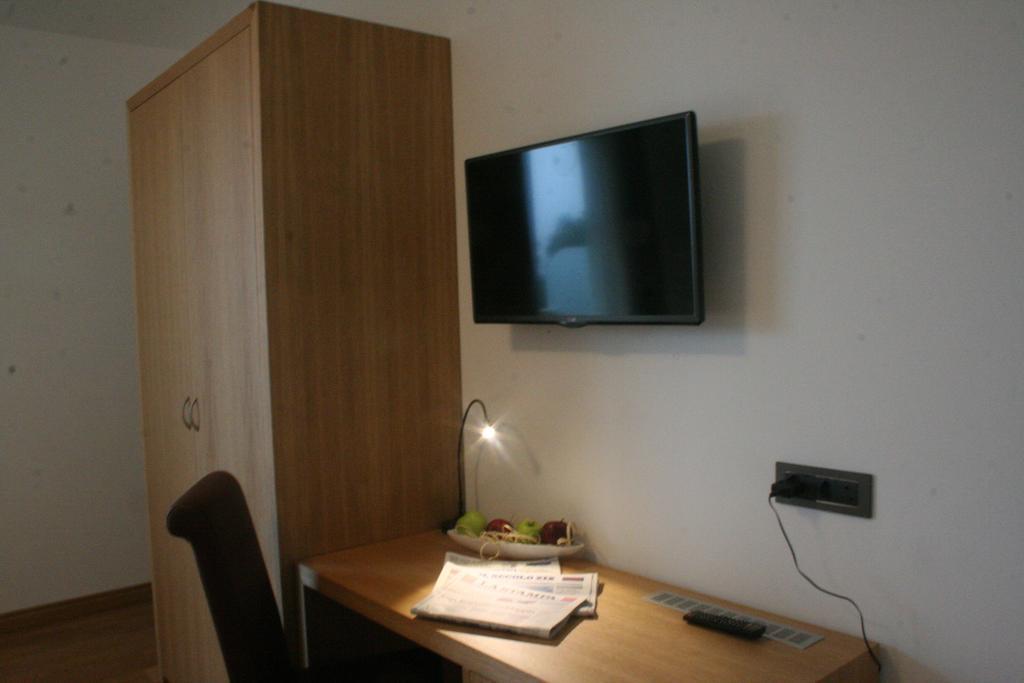 Eva Hotel 3*