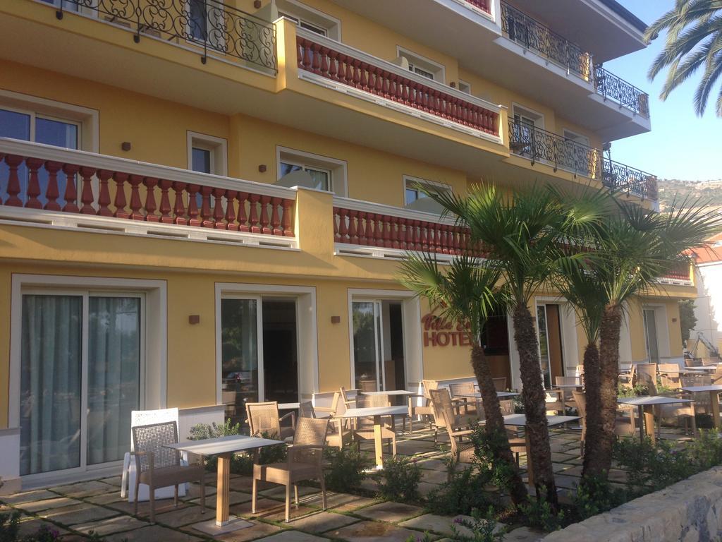 Hotel Eva 3*